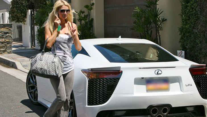 parishiltonlexuslfa